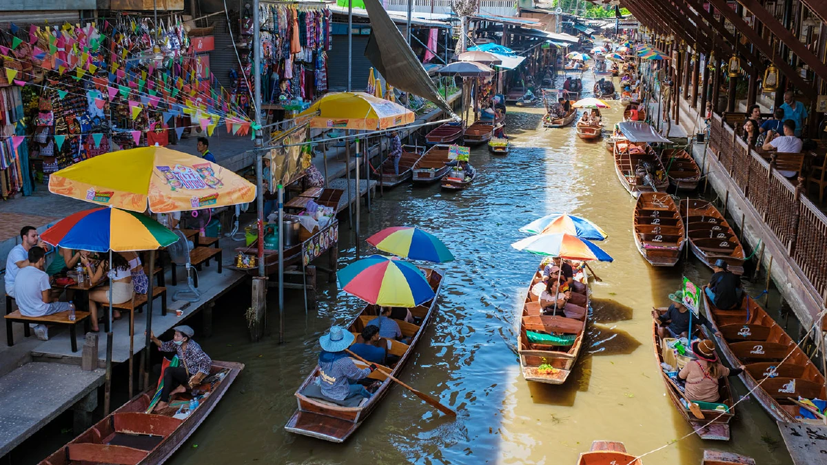 Damnoen Saduak Floating Market & Maeklong Market Explorer